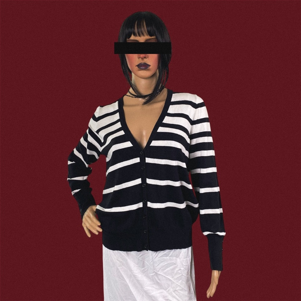 3/$25 Worthington black and white striped cardigan